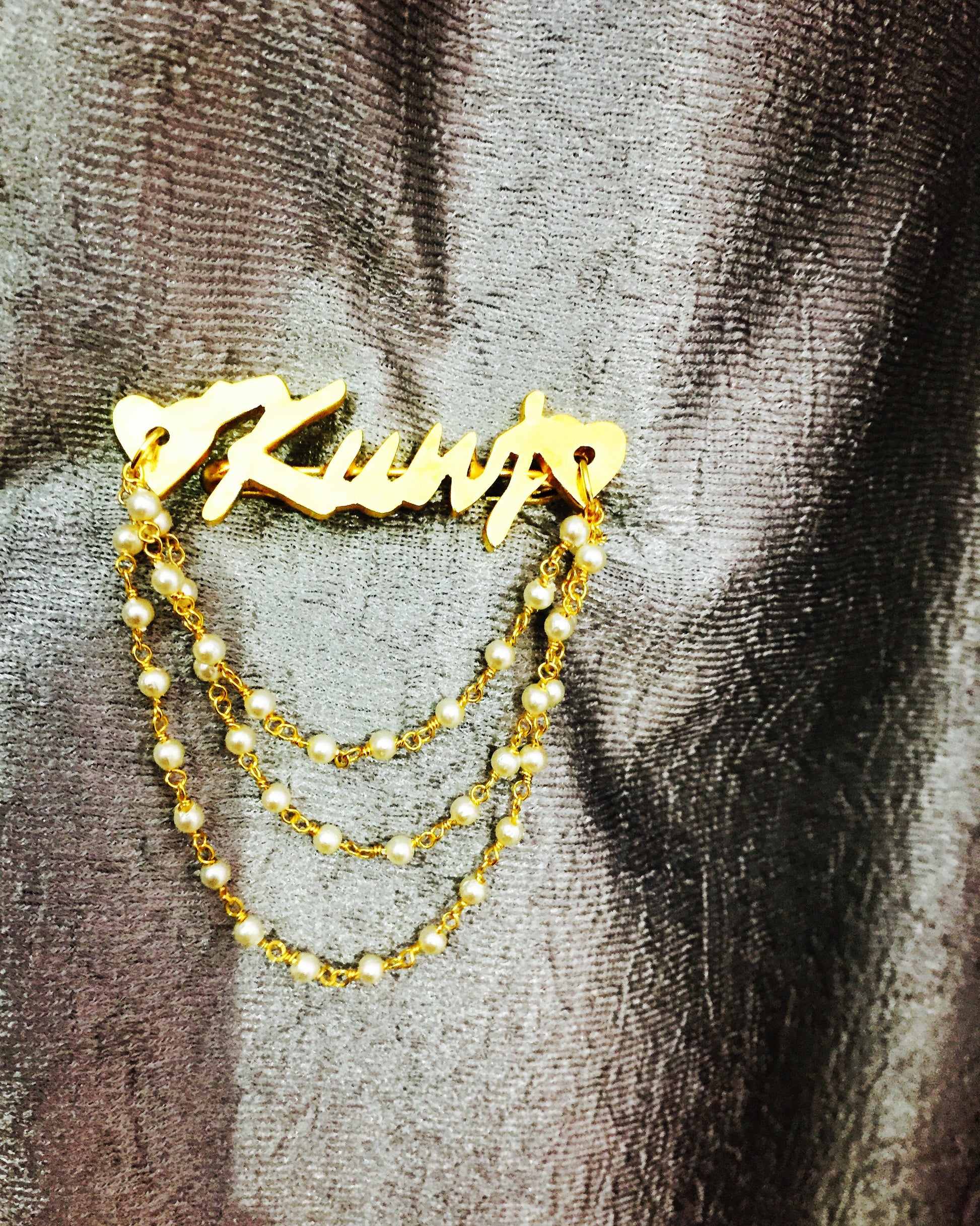 Zarea Name Broaches
